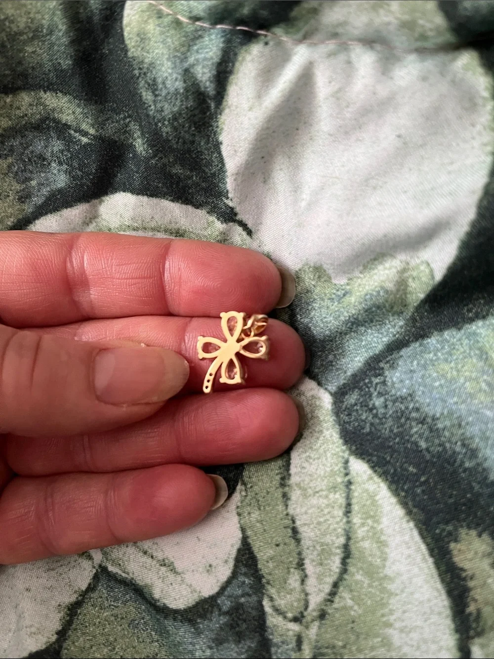 Sparkly Four Leaf Clover Pendant